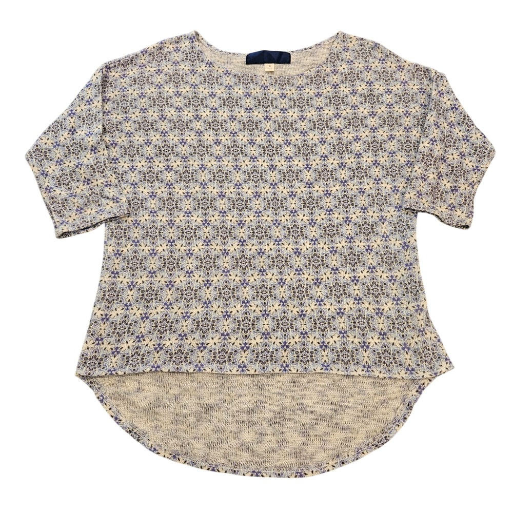 Blue Medallion Tile Print High Low Knit Top Short Sleeve Medium